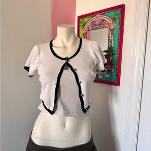Women's Black and White Button-Up Top